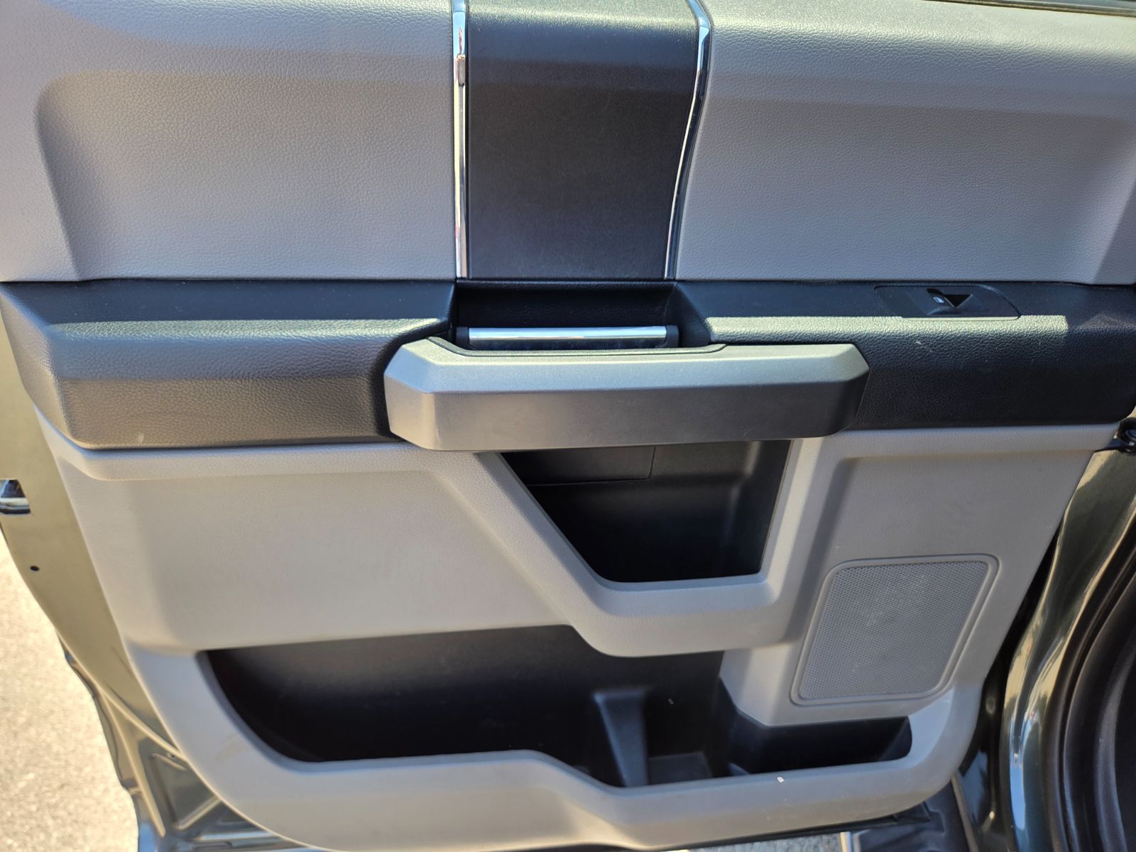 2015 Ford F-150 XLT - Photo 9