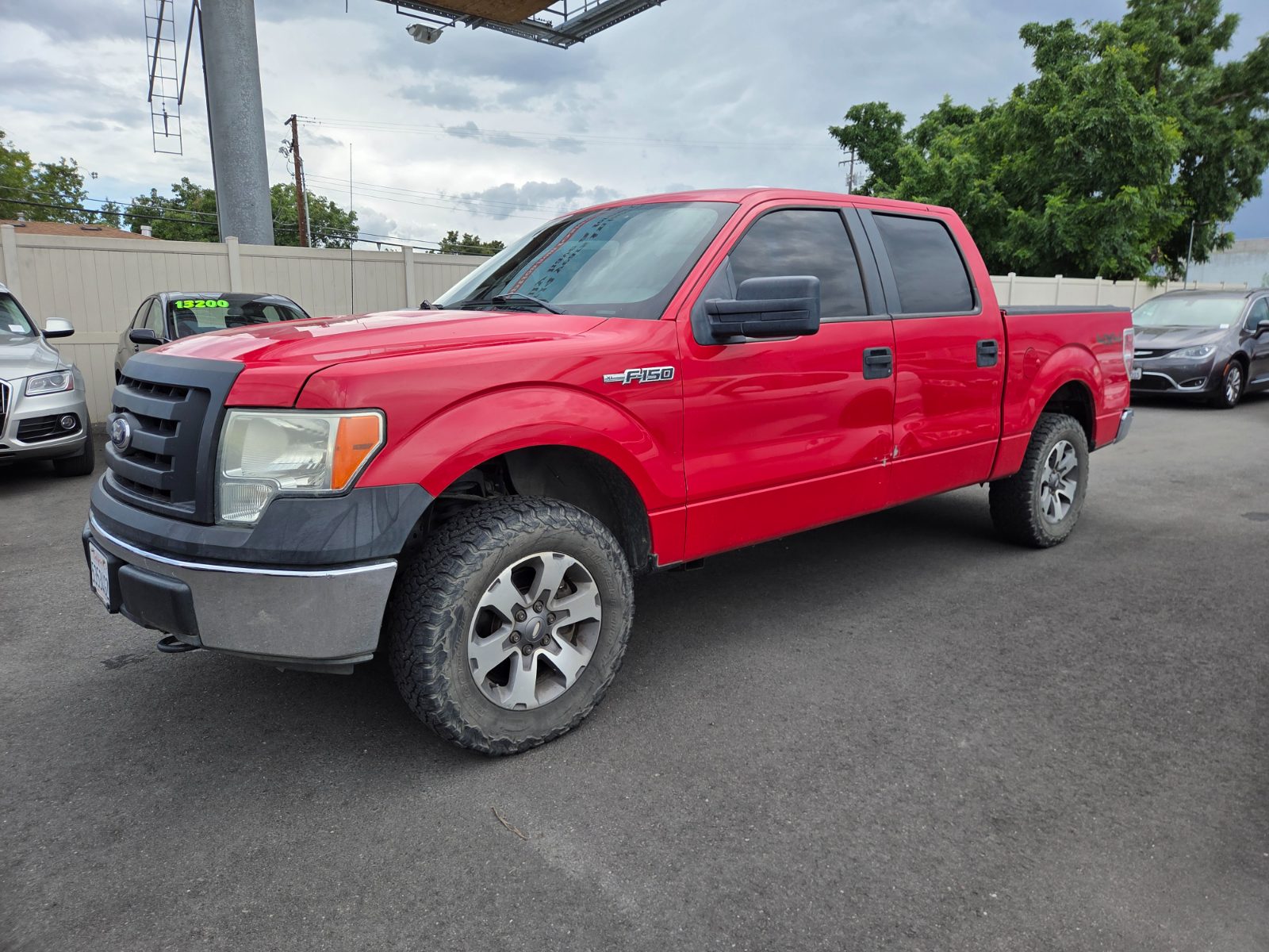 2010 Ford F-150 XL 4x4 SuperCrew 145-in's photo