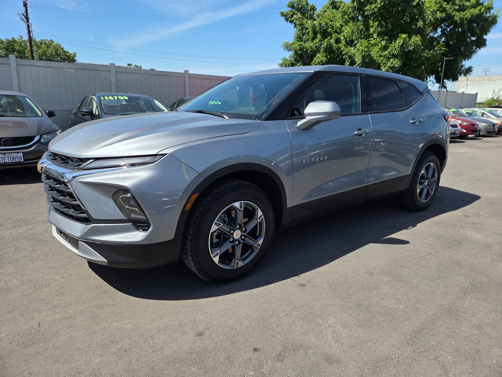 2025 Chevrolet Blazer 2.0T 2LT FWD's photo